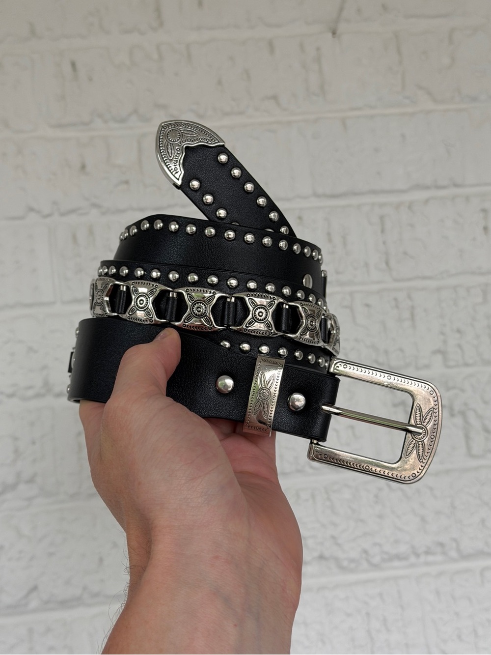 Black Studded Western Buckle Men’s Leather Belt